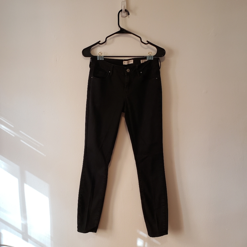 Black Lowrise Skinny Jeans